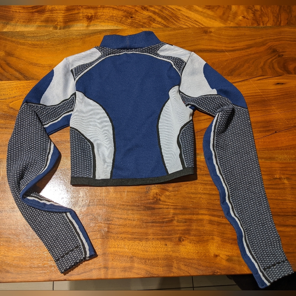 [NWT!] Zara x Everlast - Limitless Contour Seamless Blue Top | Medium / Large - Picture 6 of 12